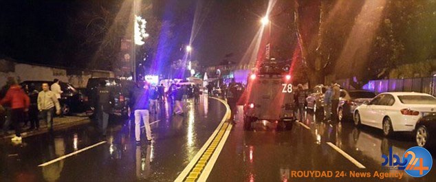 لحظه حمله شبانه بابانوئل به کلوپ استانبول (فیلم‌ها و تصاویر)