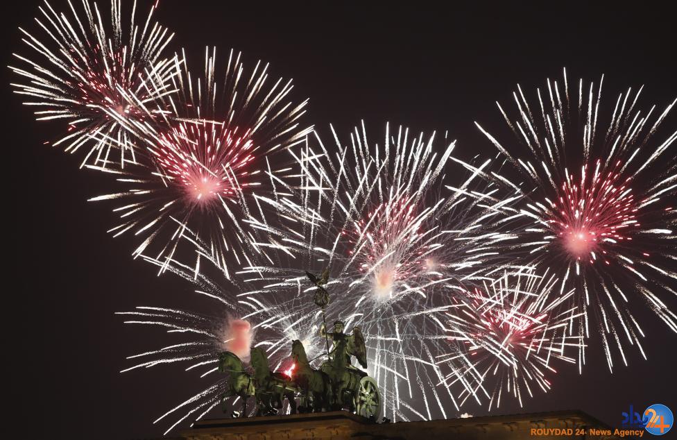 آغاز سال نوی میلادی در سراسر جهان (تصاویر)