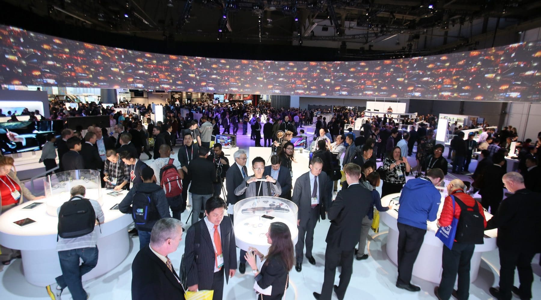 آنچه امیدواریم در نمایشگاه CES سال 2017 ببینیم آنچه امیدواریم در نمایشگاه CES سال 2017 ببینیم