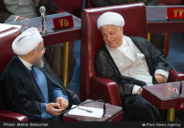 آیت‌الله هاشمی رفسنجانی در آئینه تصویر