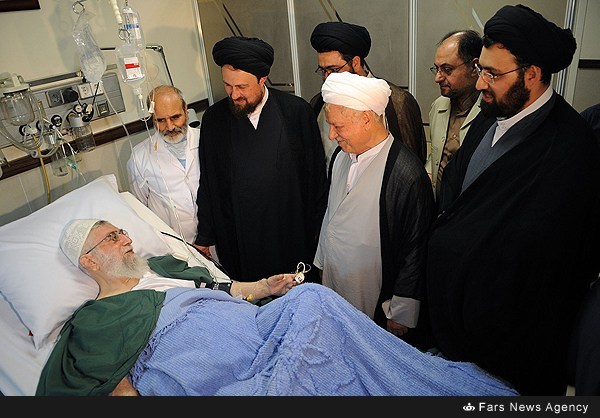 آیت‌الله هاشمی رفسنجانی در آئینه تصویر