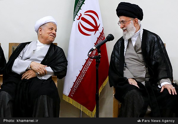 آیت‌الله هاشمی رفسنجانی در آئینه تصویر