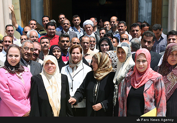 آیت‌الله هاشمی رفسنجانی در آئینه تصویر