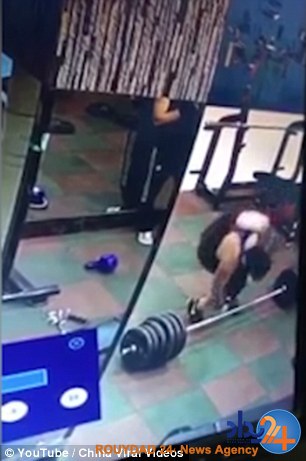 شکستن ستون فقرات وزنه‌برداری که اشتباه وزنه زد (فیلم و تصاویر)