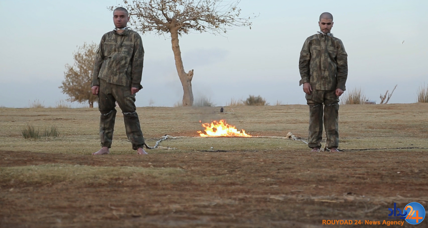 داعش دو نظامی ترکیه‌ای را زنده زنده آتش زد (تصاویر۱۸+)