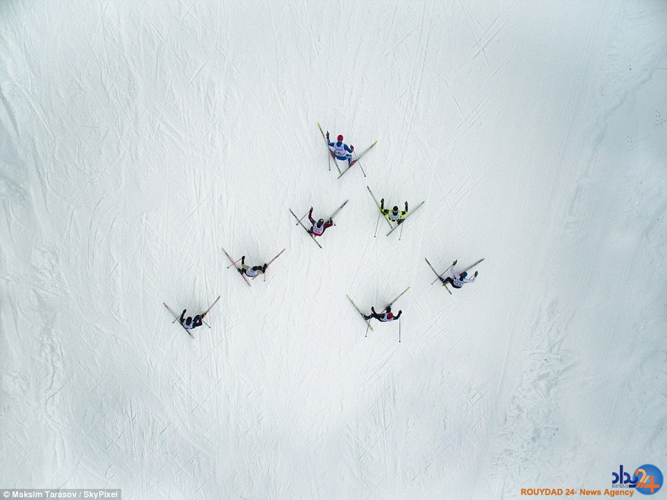 از مهاجرت گوزن ها از دریاچه یخ زده کانادا تا کلیساهای روسیه (تصاویر)