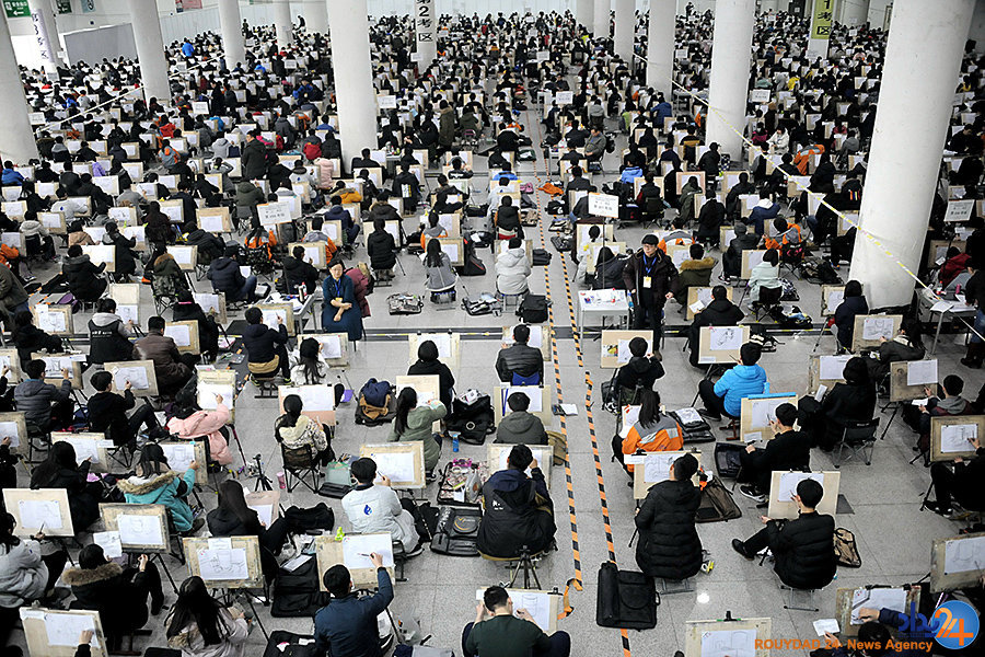 از ازدواج دستهجمعی در هند تا پناهجویان آواره در جهان از ازدواج دستهجمعی در هند تا پناهجویان آواره در جهان