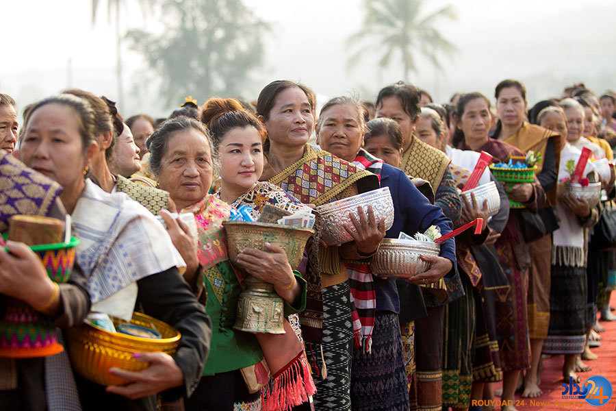 از رقص هندوها برای خدایان در هند تا دعا برای قربانیان بمبگذاری در پاکستان