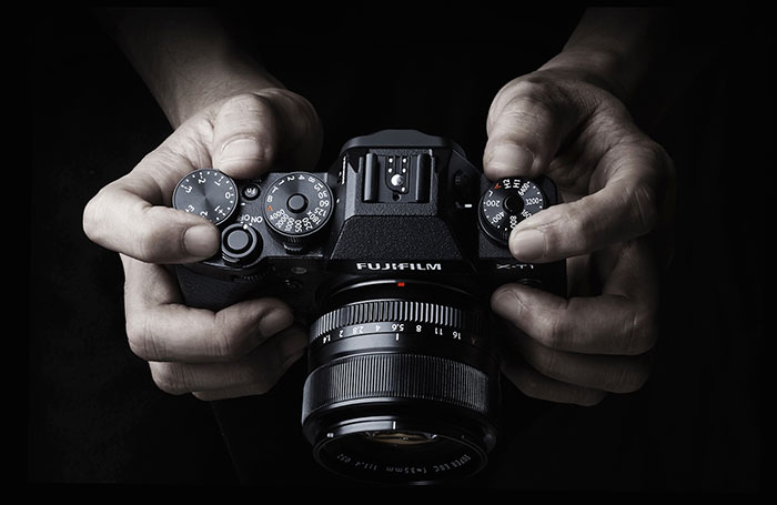 بررسی دقیق دوربین فوجی‌فیلم  XT-2