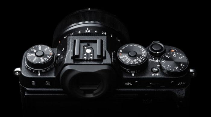 بررسی دقیق دوربین فوجی‌فیلم  XT-2