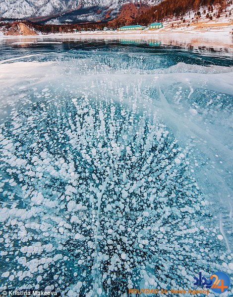 عمیقترین دریاچه یخزده جهان در سیبری (تصاویر) عمیقترین دریاچه یخزده جهان در سیبری (تصاویر)