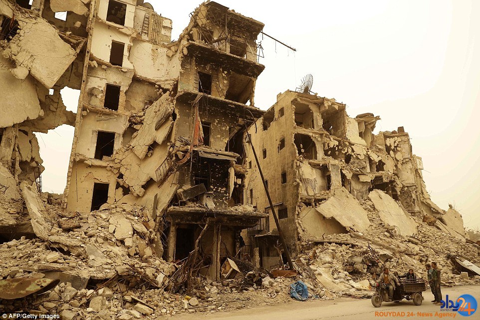 آخرالزمان حلب پس از داعش و طوفان شن (تصاویر) آخرالزمان حلب پس از داعش و طوفان شن (تصاویر)