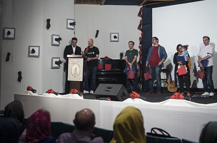 تقدیر از «جناب خان» در جشن‌تئاتری‌ها (تصاویر)