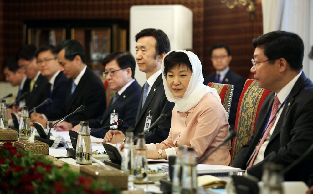 استقبال رسمی روحانی از رییس جمهوری کره جنوبی استقبال رسمی روحانی از رییس جمهوری کره جنوبی