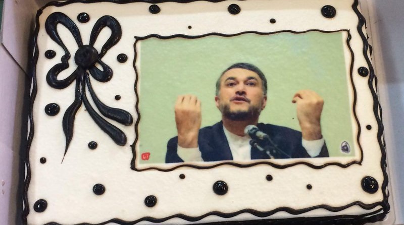 کیک‌هایی برای دیپلمات‌های معلم (تصاویر)