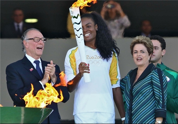 گزارش تصویری از روشن شدن مشعل المپیک 2016 در برزیل