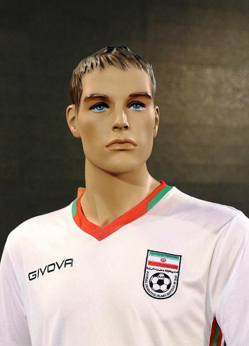 وقتی لباس جدید تیم ملی سوژه طنز کاربران می شود (تصاویر) وقتی لباس جدید تیم ملی سوژه طنز کاربران می شود (تصاویر)