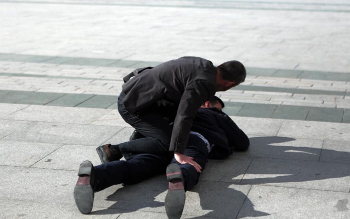 ترور نافرجام روزنامه نگار ترک (تصاویر) ترور نافرجام روزنامه نگار ترک (تصاویر)