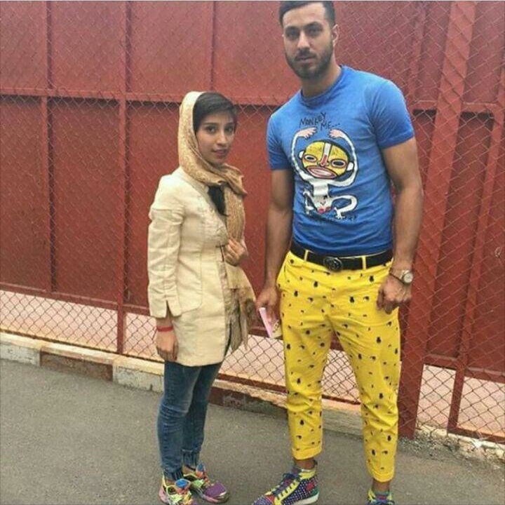 ادامه سلفی های باب اسنفجی پرسپولیس با دختران