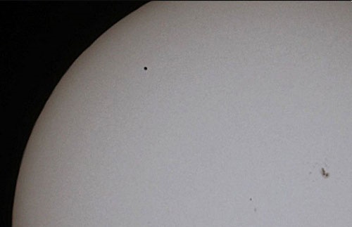 تصاویر ثبت‌شده از رصد «گذر عطارد»