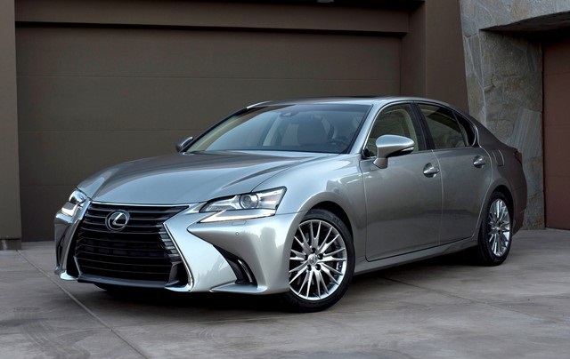 10 خودرویی که زنان هرگز نمی خرند (تصویر) 10 خودرویی که زنان هرگز نمی خرند (تصویر)