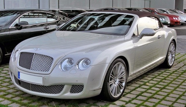 10 خودرویی که زنان هرگز نمی خرند (تصویر) 10 خودرویی که زنان هرگز نمی خرند (تصویر)