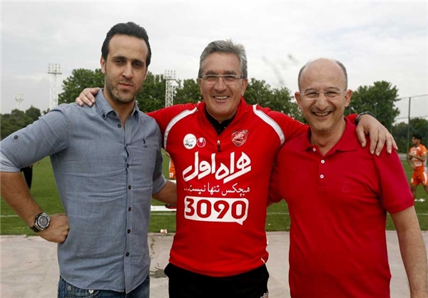 علی کریمی به چه بیماری مبتلا شده است؟ علی کریمی به چه بیماری مبتلا شده است؟