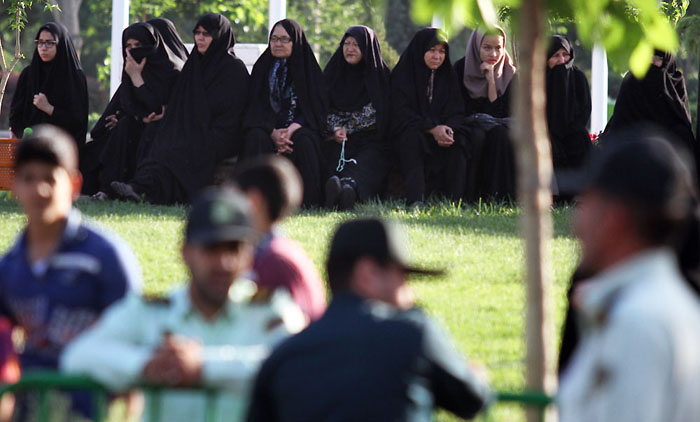 اعدام قاتل طلافروش در مشهد (تصاویر)