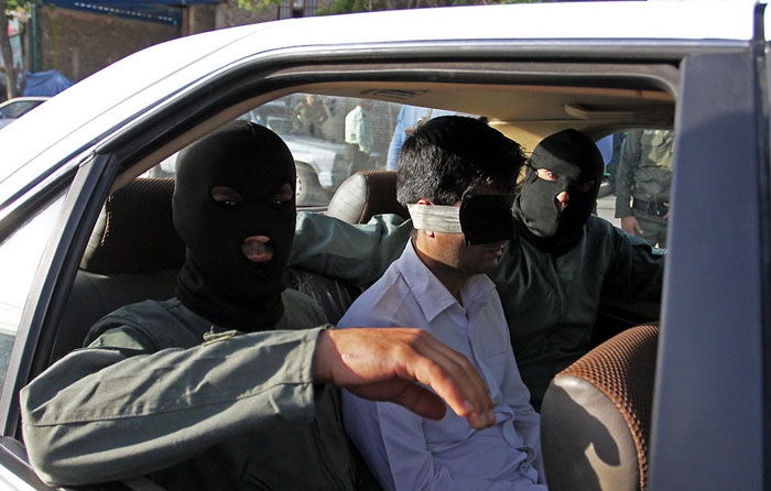 اعدام قاتل طلافروش در مشهد (تصاویر)