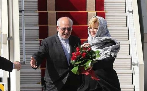 لحظه ورود خانم رئیس جمهور به تهران (تصویر)