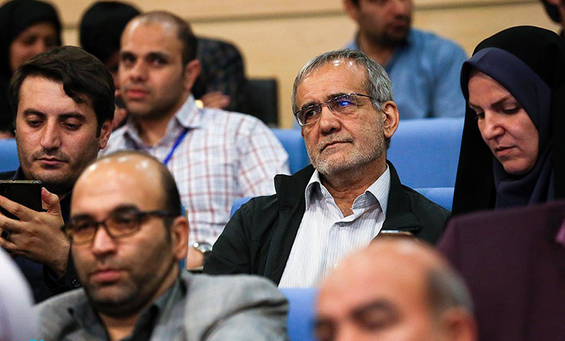 نشست حزب اعتدال و توسعه و منتخبان مجلس دهم نشست حزب اعتدال و توسعه و منتخبان مجلس دهم