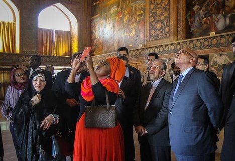 گردش رئیسجمهور آفریقای جنوبی در اصفهان/ تصویر گردش رئیسجمهور آفریقای جنوبی در اصفهان/ تصویر