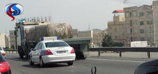 کاروان حامل اس-300 در راه تهران (تصاویر)