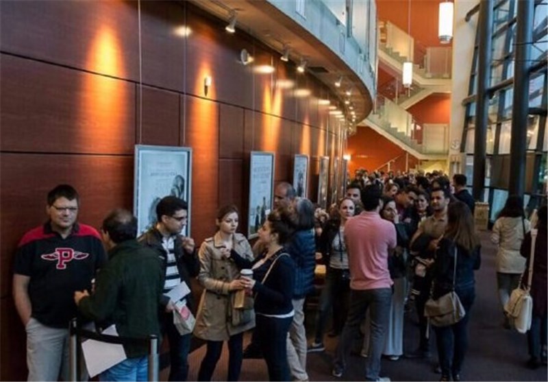 استقبال از نمایش «بادیگارد» در ونکوور کانادا (تصویر) استقبال از نمایش «بادیگارد» در ونکوور کانادا (تصویر)