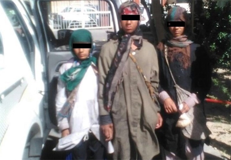 مدیرعامل شهربان: دختران دستفروش «پسر» از آب درآمدند (تصاویر) مدیرعامل شهربان: دختران دستفروش «پسر» از آب درآمدند (تصاویر)