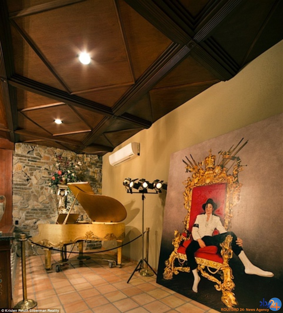 عمارت خیره‌کننده مایکل جکسون در لاس‌وگاس به فروش گذاشته شد (تصاویر)