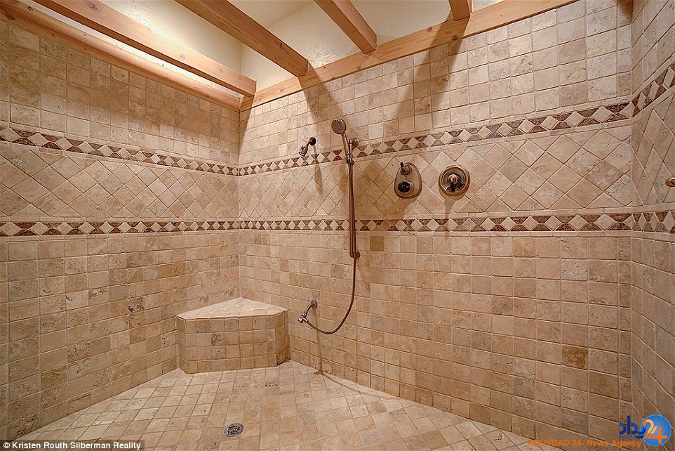 عمارت خیره‌کننده مایکل جکسون در لاس‌وگاس به فروش گذاشته شد (تصاویر)