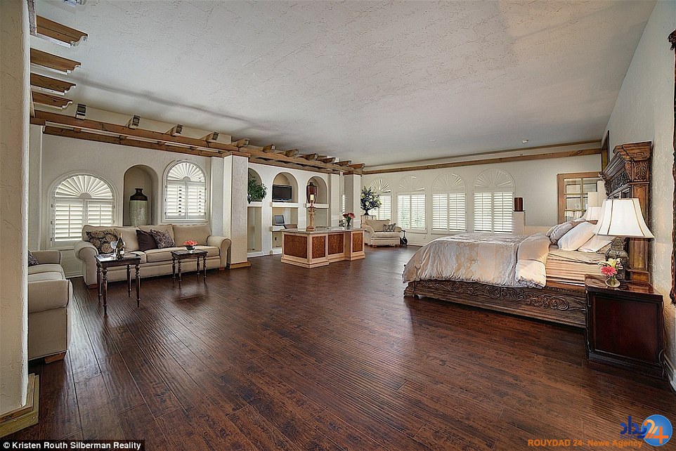 عمارت خیره‌کننده مایکل جکسون در لاس‌وگاس به فروش گذاشته شد (تصاویر)