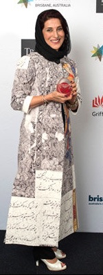 نگاهی به لباس زنان ایرانی در جشنوارهها (تصاویر) نگاهی به لباس زنان ایرانی در جشنوارهها (تصاویر)