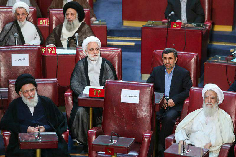 جای خالی سیدحسن خمینی در افتتاحیه خبرگان (تصویر) جای خالی سیدحسن خمینی در افتتاحیه خبرگان (تصویر)