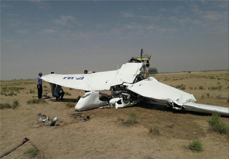 سقوط یک فروند هواپیمای آموزشی در کرج/خلبان آموزشی کشته شد، مربی زنده ماند (تصویر)