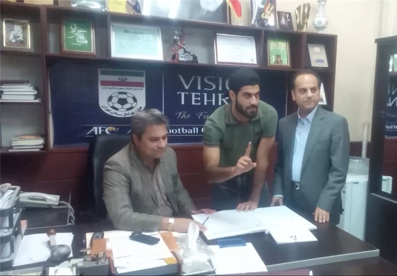 ثبت قرارداد کنعانیزادگان و قربانی در هیئت فوتبال (تصاویر) ثبت قرارداد کنعانیزادگان و قربانی در هیئت فوتبال (تصاویر)