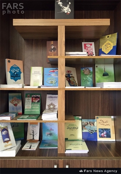 ماجرای لباس فرم متفاوت سردار فیروزآبادی