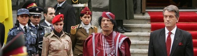 چرا محافظان قذافی زنان مجرد بودند؟