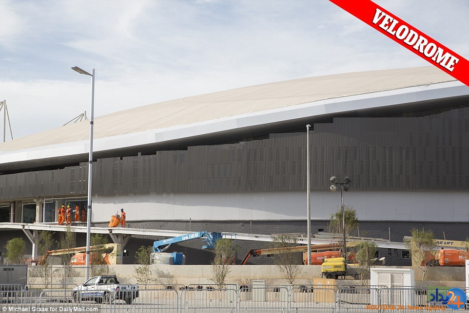 سالن های ورزشی نیمه کاره برزیل تنها 5 هفته مانده به المپیک ریو (تصاویر) سالن های ورزشی نیمه کاره برزیل تنها 5 هفته مانده به المپیک ریو (تصاویر)