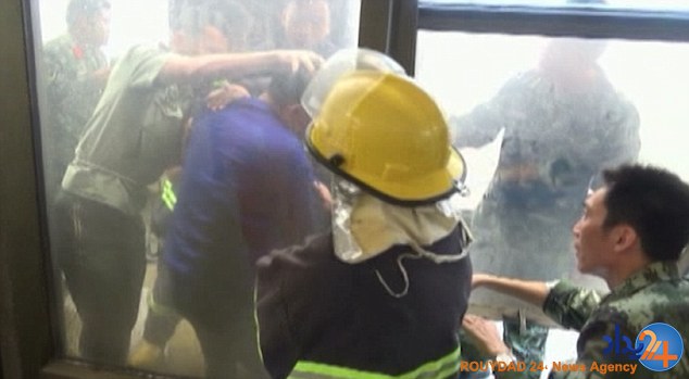 خودکشی بخاطر گم شدن آیفون6 (فیلم و تصاویر) خودکشی بخاطر گم شدن آیفون6 (فیلم و تصاویر)