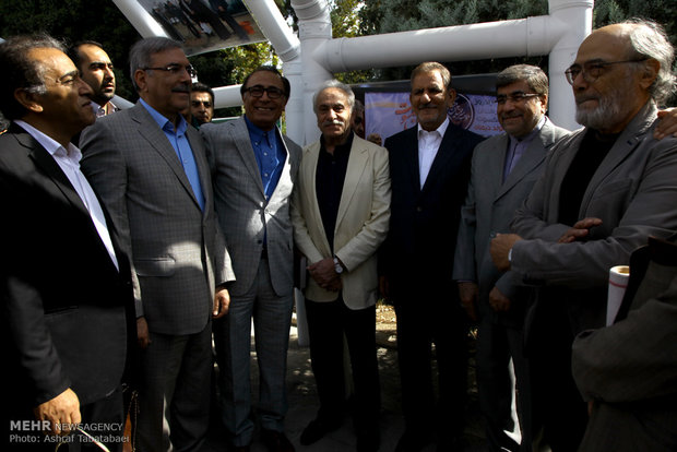 نمایشگاه عکس دستاوردهای دولت