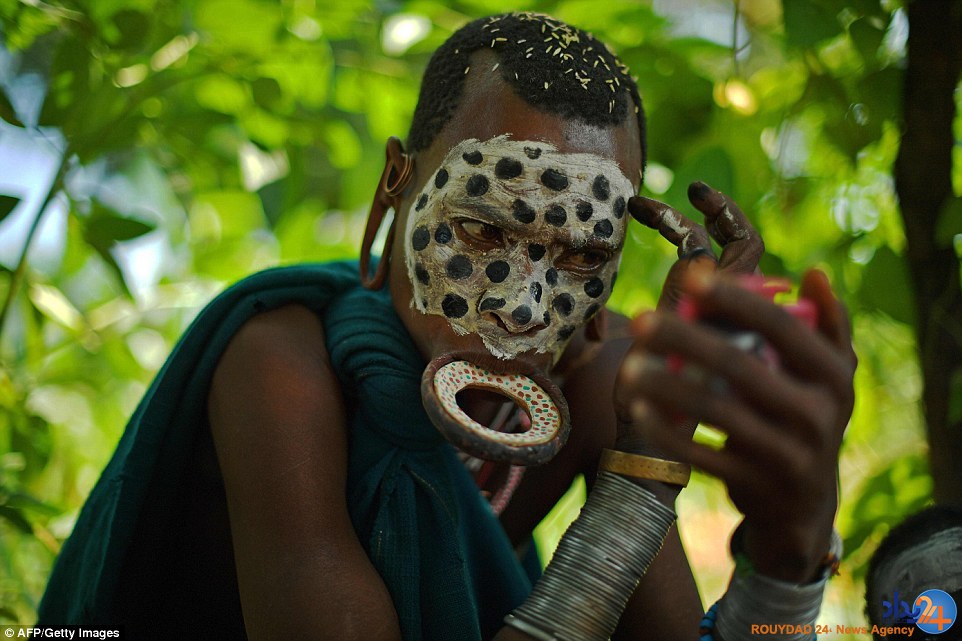 سنت عجیب مردم اتیوپی برای پیدا کردن همسر (تصاویر)