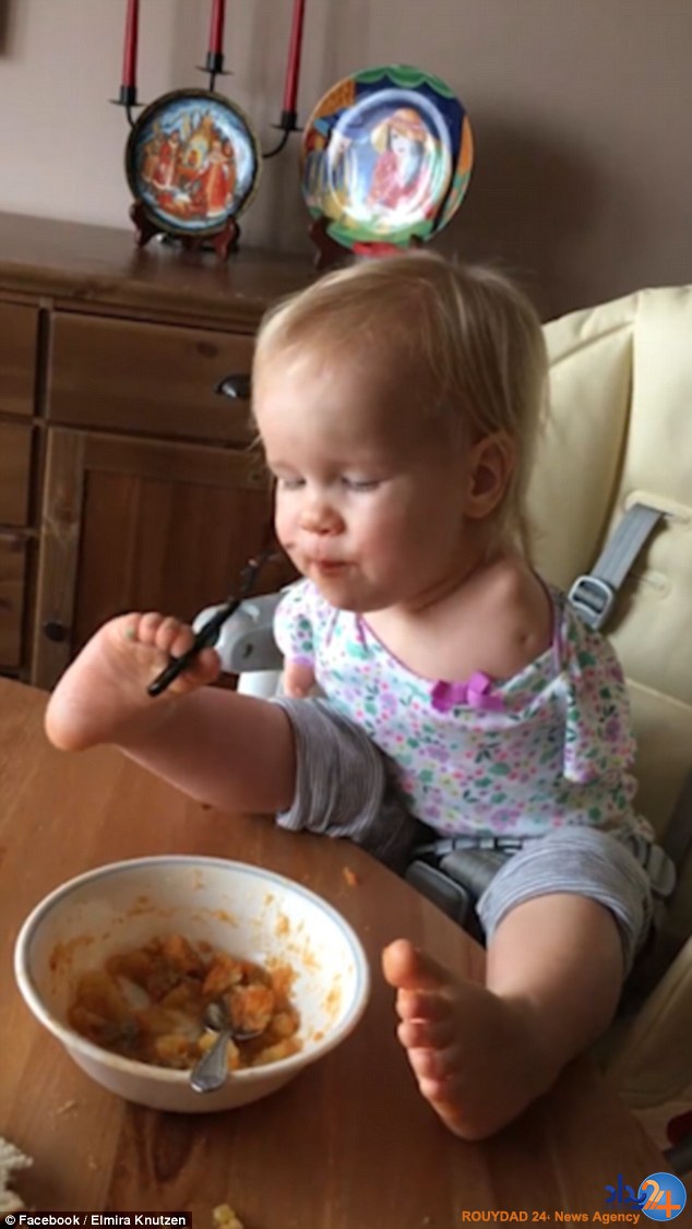 تلاش کودک بدون دست برای غذا خوردن با پا (فیلم و تصاویر)