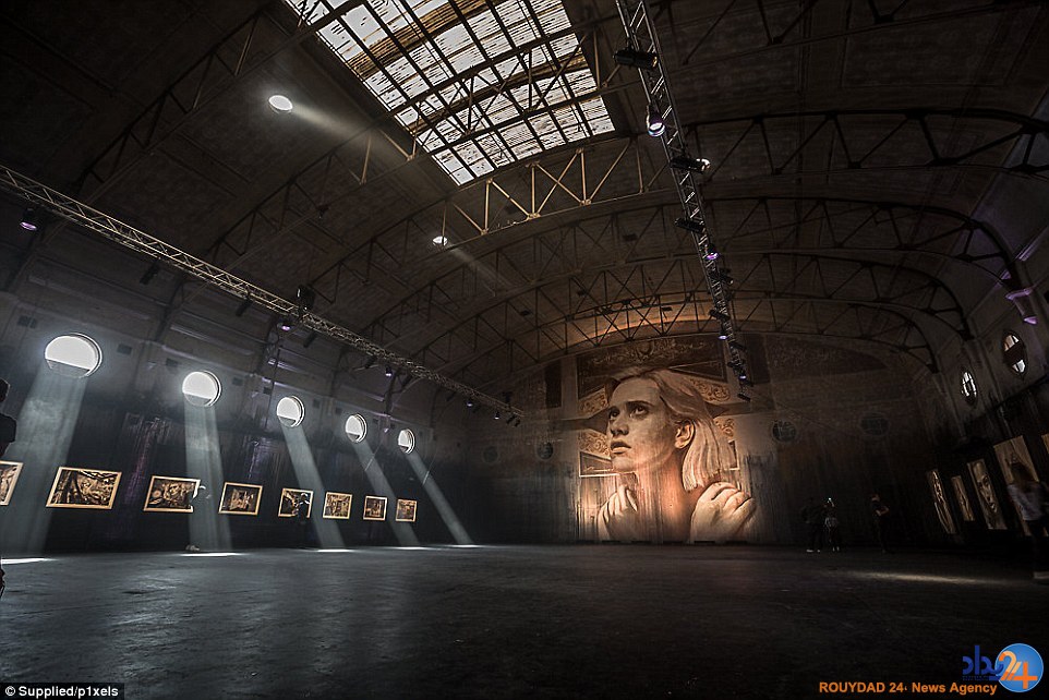 هنرمند استرالیایی به ویرانه‌ها جان می‌دهد (تصاویر)